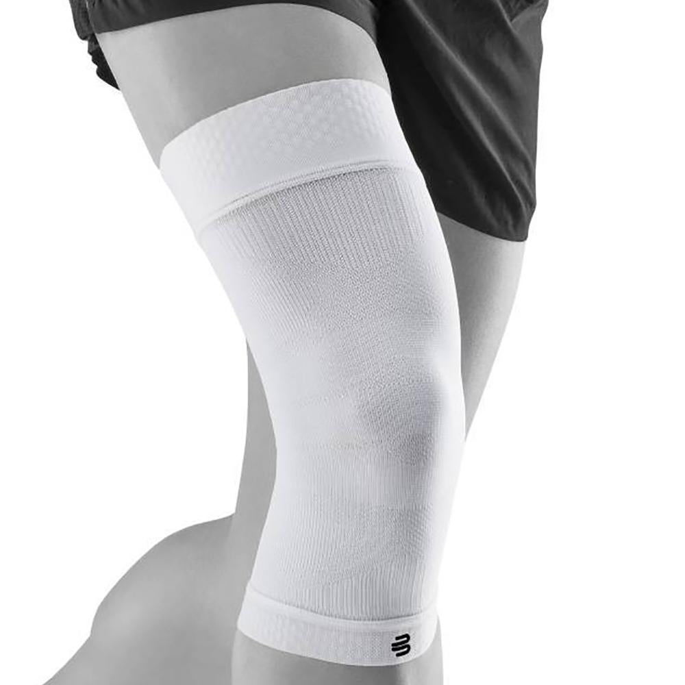 NEW Bauerfeind Sports Compression Knee Support Sleeve Black Size
