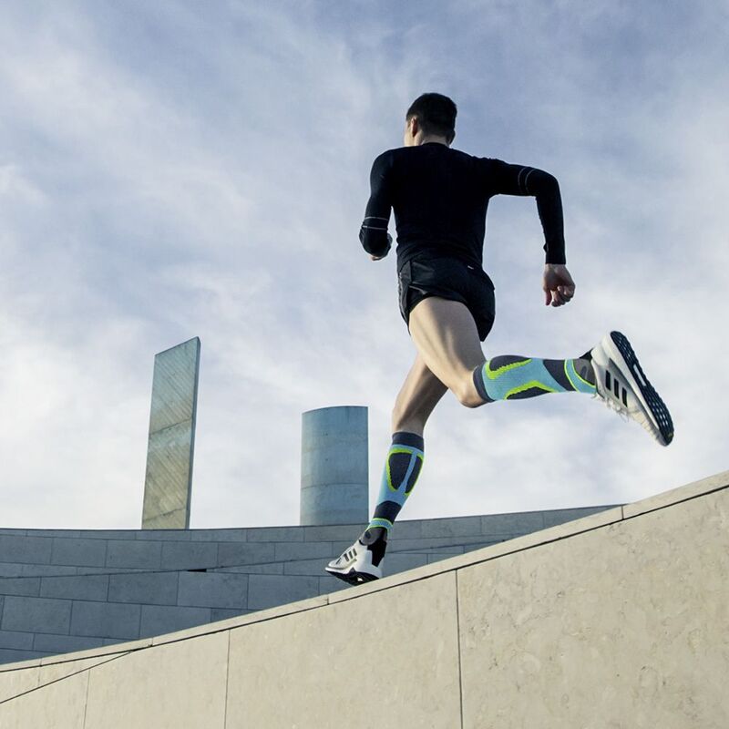 Engineered with moderate compression so you can focus on your run